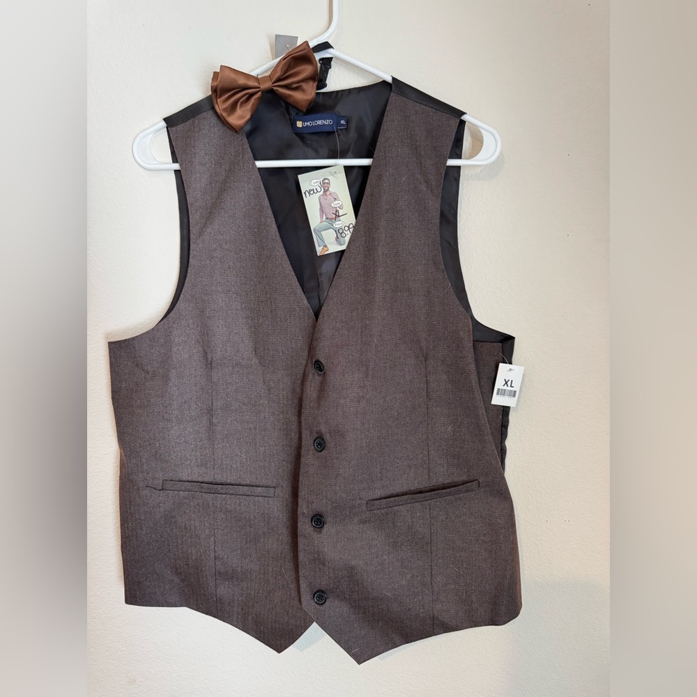 Lorenzo Uomo Brown Vest Classic Formal Style w/ bow tie
